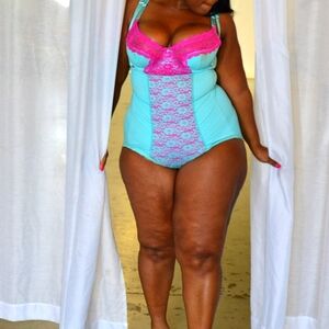 Tara High-Waisted Lower Tummy Control Panties and the Bella Deep Plunge camisole